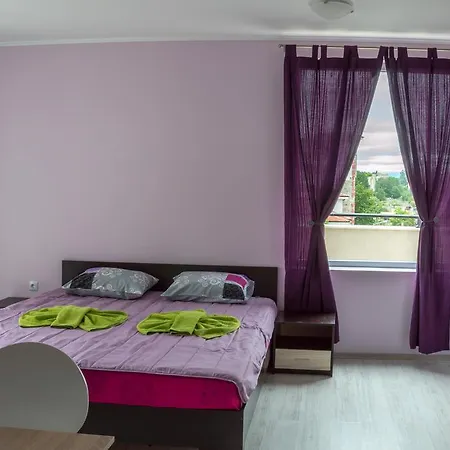 Magnolia Apartment